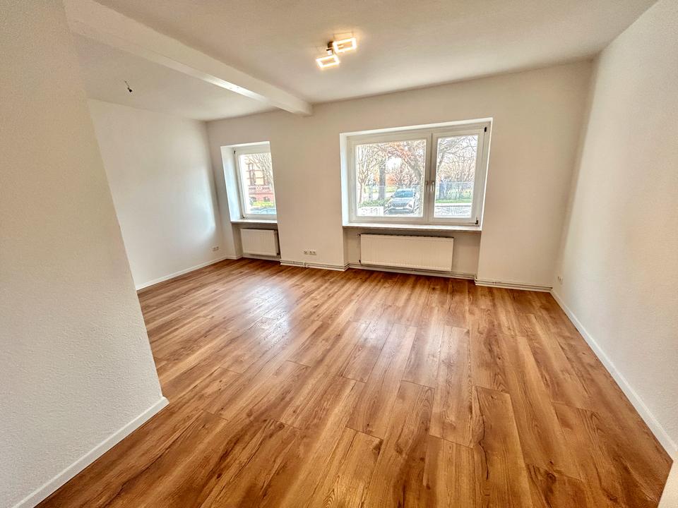 Thumbnail-Moderne 2-Zimmer-Wohnung mit Einbauküche in Magdeburg-Sudenburg