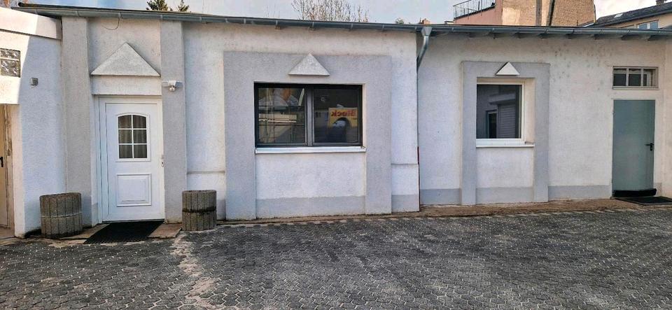 Thumbnail-Achtung Handwerker ! Neuwied 2ZKD + kl.Lagercontainer