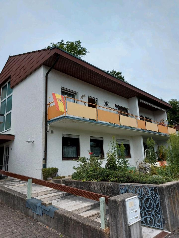 Thumbnail-Erdgeschoßwohnung mit kleiner Terrasse in Eislingen zu vermieten
