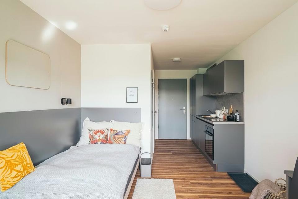 Thumbnail-Schönes möbliertes Studio-Zimmer-Apartment