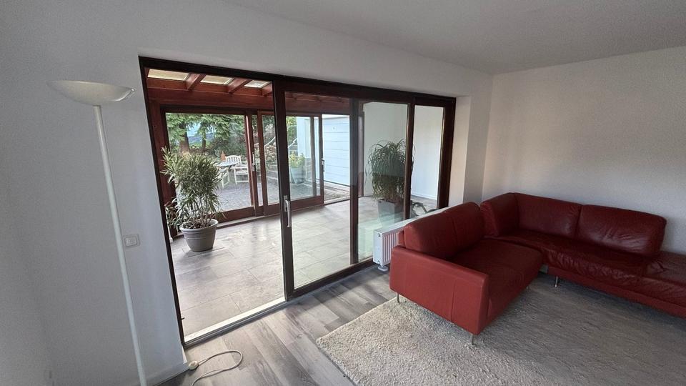 Thumbnail-Neu renovierte 3 Zimmer Erdgeschosswohnung