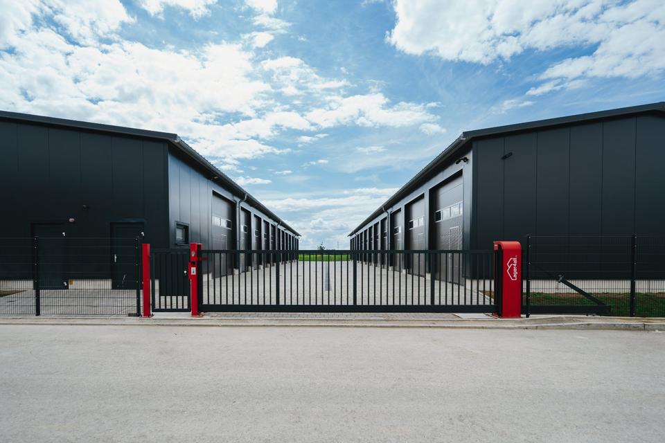 Thumbnail-XXL GARAGE LAGERHALLE ZUM MIETEN NEUBAU 55 QM TOP AUSSTATT & LAGE