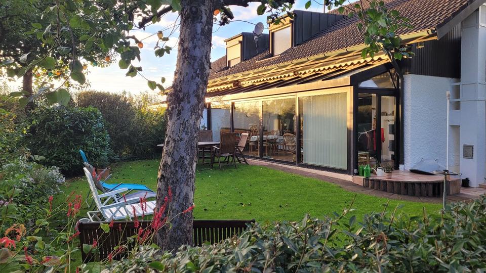 Thumbnail-großzügige DHH, unterkellert, ruhige Lage, provisionsfrei