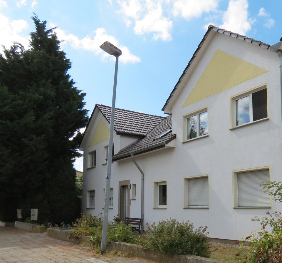 Thumbnail-2-Raum Wohnung mit Badewanne+Dusche 1.OG