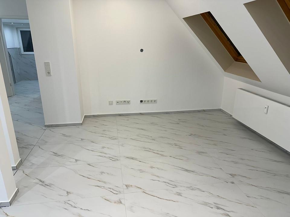 Thumbnail-3 ZKB Dachgeschosswohnung
