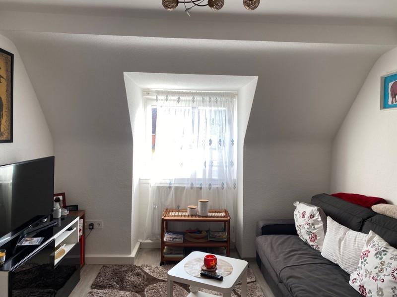 Thumbnail-Gemütliche Dachgeschosswohnung mit Schrägen