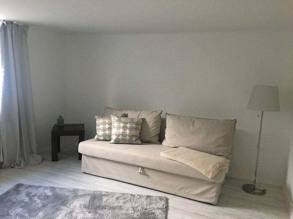 Thumbnail-Möbilierte Einliegerwohnung in ruhiger Lage