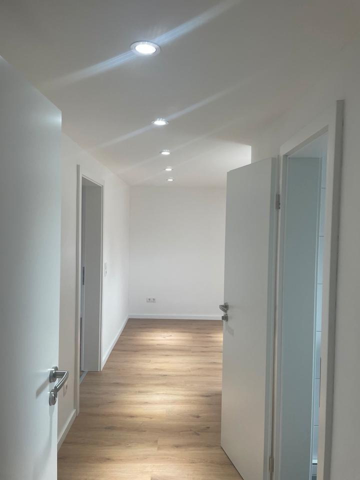 Thumbnail-2-Zimmer-Wohnung