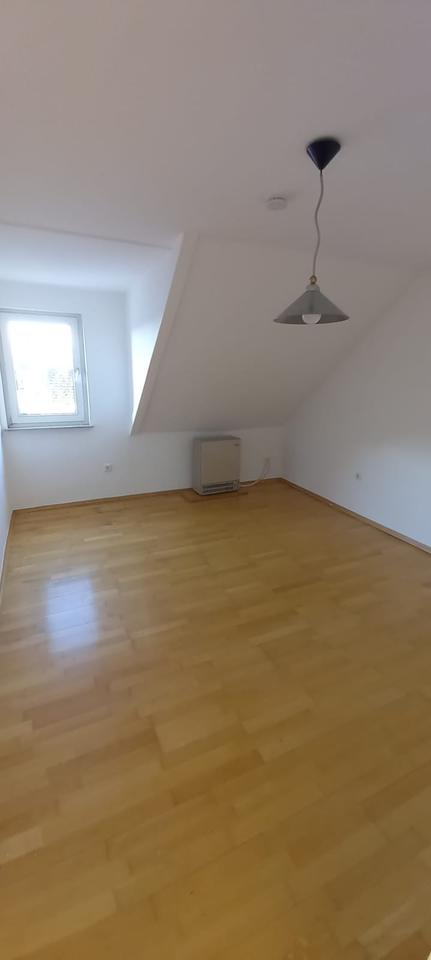 Thumbnail-2 Zimmer Whg in Seckbach zu vermieten, Kaltmiete