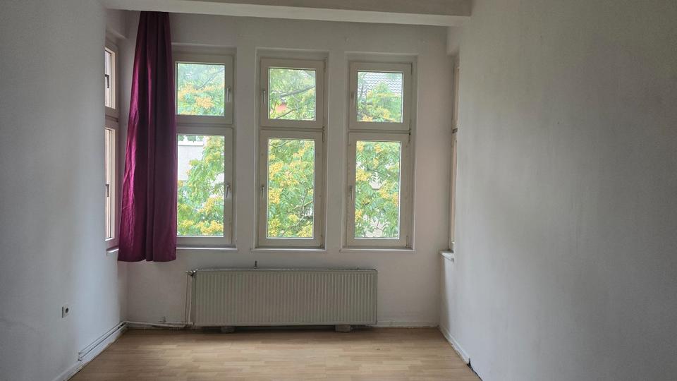 Thumbnail-2,5-Zi.-Wohnung 60 QM in Duisburg Hochfeld im 2. OG zu vermieten