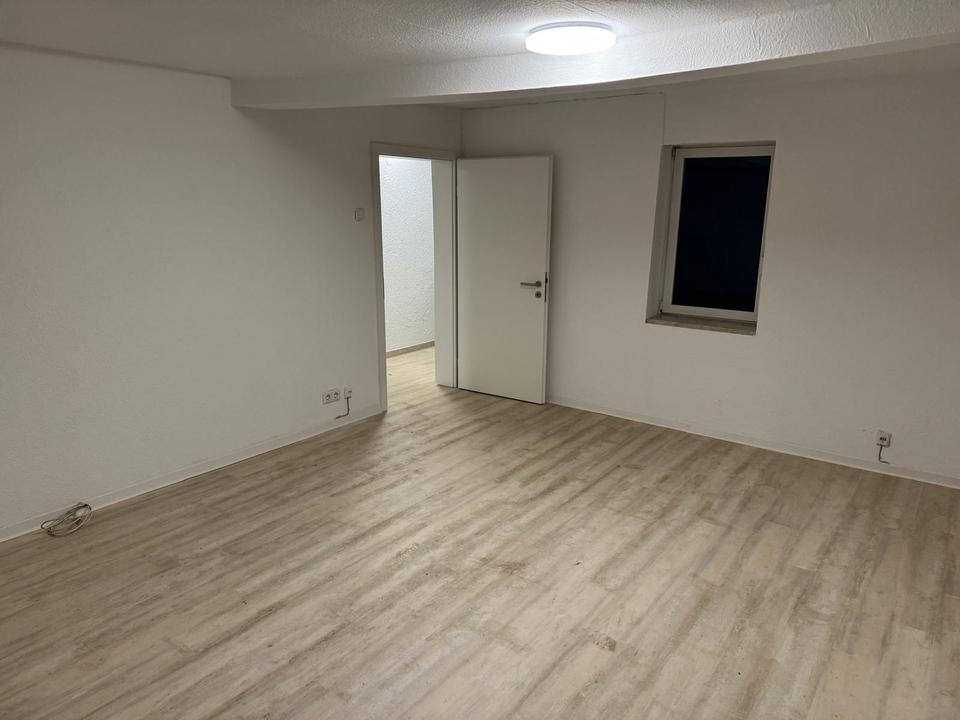 Thumbnail-Neu Renovierte 3-Zimmerwohnung in Griesheim