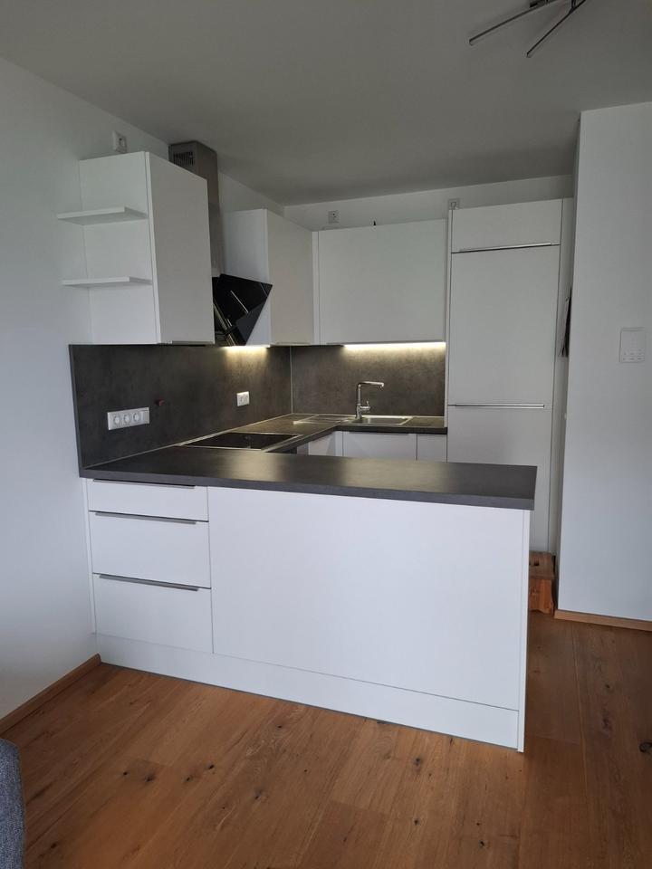 Thumbnail-Helle 2-Zimmer-Wohnung mit Balkon