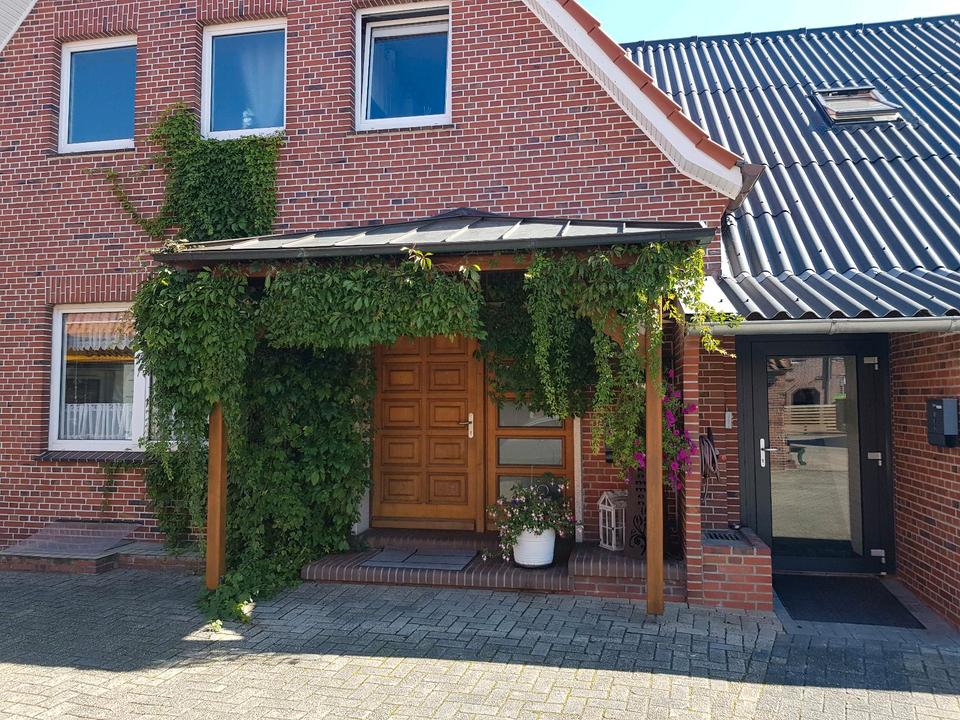 Thumbnail-Eine wunderschöne helle Oberwohnung zu vermieten