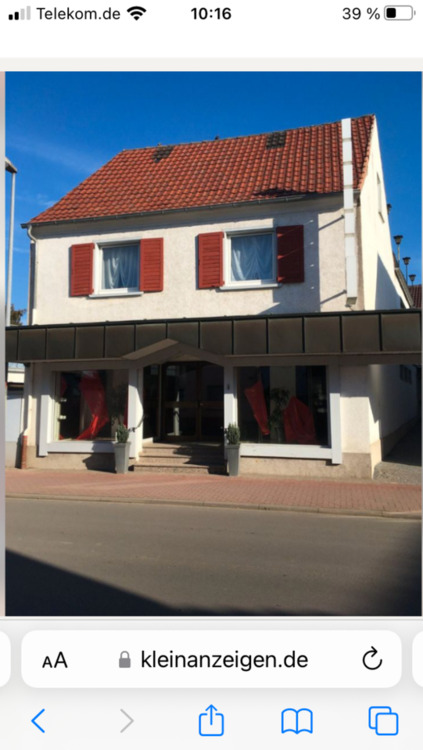 Thumbnail-Zweifamilienhaus mit Gewerbeanteil