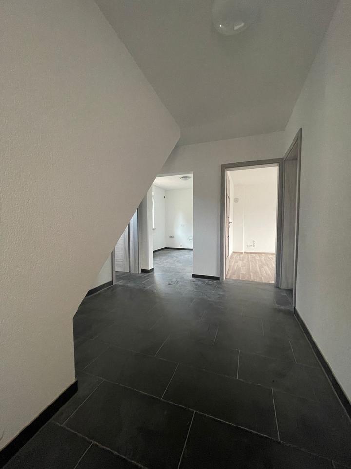 Thumbnail-2 Zimmer EG Wohnung mit Garten + Balkon