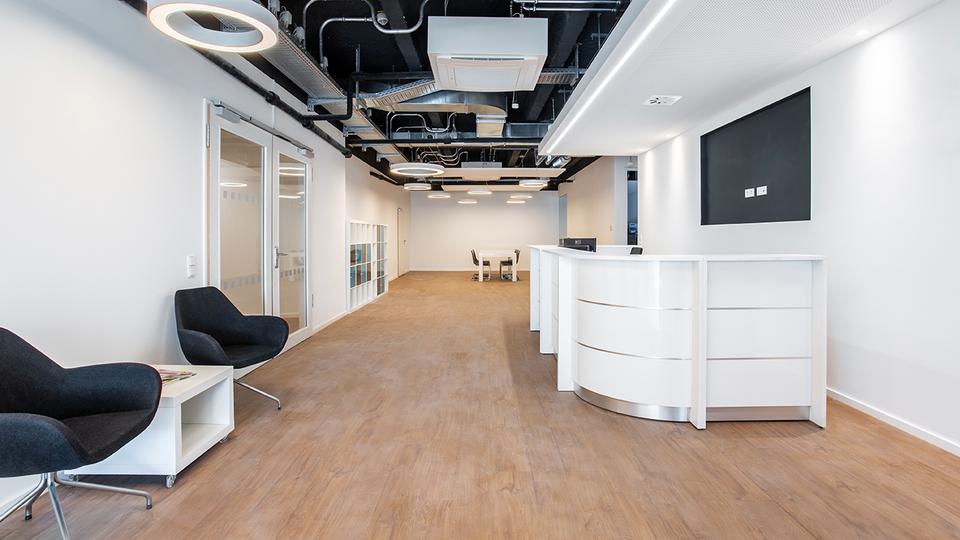 Thumbnail-Neues, stilvolles Büro nahe Harras – Münchner Aussicht, möbliert, flexibel