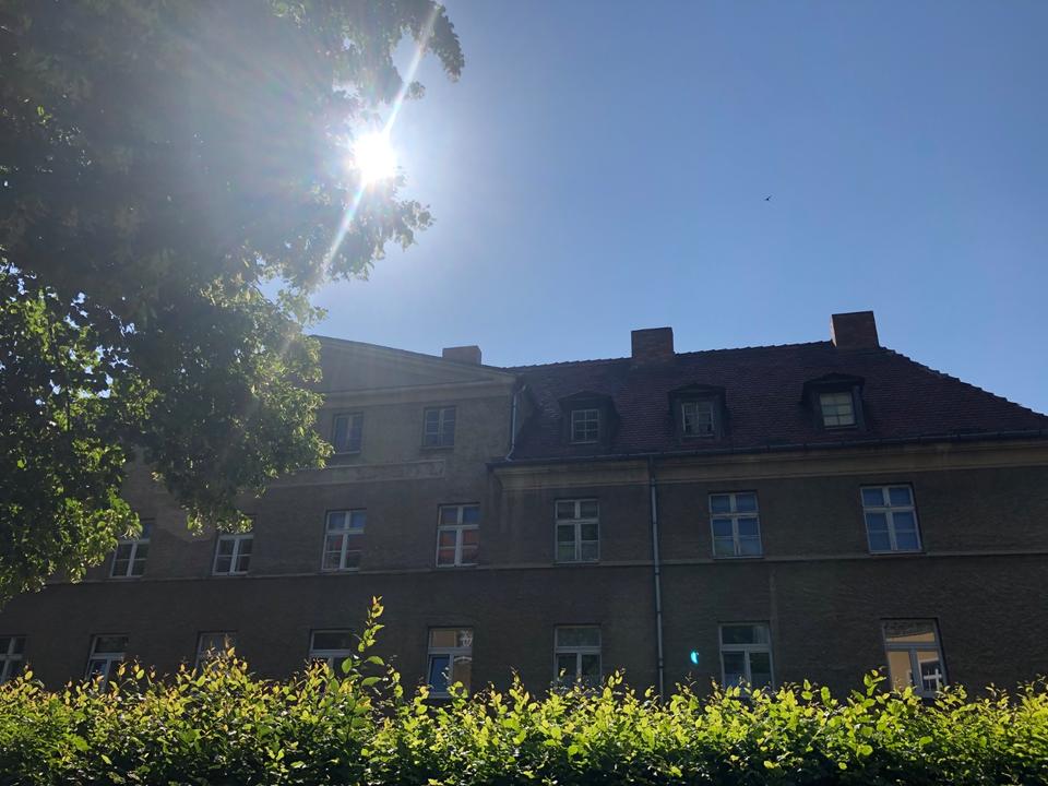 Thumbnail-günstige unsanierte EG Wohnung mit Ofenheizung oder Lager