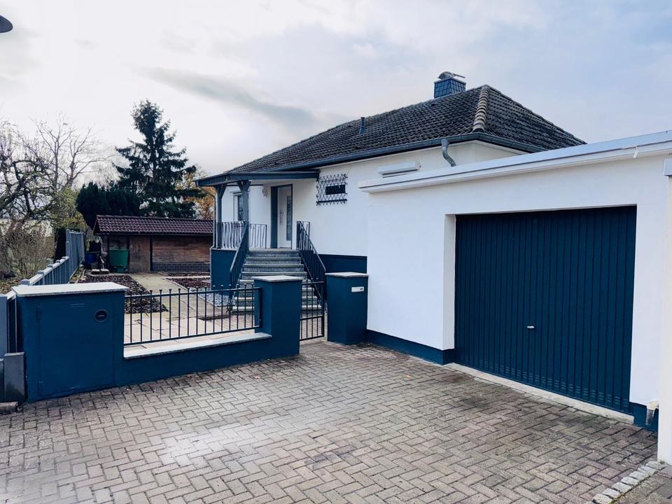 Thumbnail-Einfamilienhaus in Rinteln-Süd frisch renoviert zu vermieten