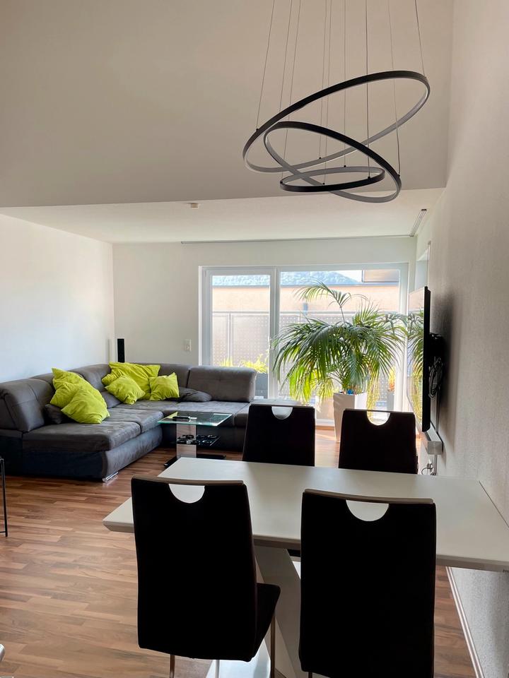 Thumbnail-Möblierte 3-Zimmer-Wohnung mit Design-Charakter und Terrasse