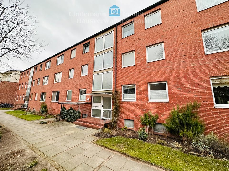 Thumbnail-Großzügige 4-Zimmer-Wohnung in zentraler Lage von Stade