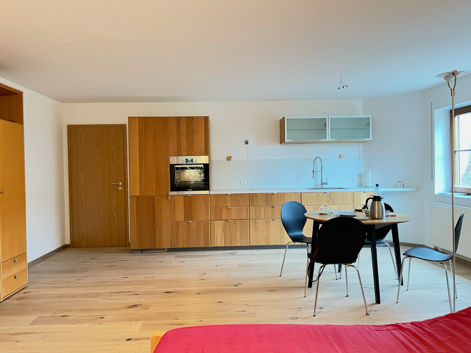 Thumbnail-Hochwertig möbilierte 1 RWE teilbar 45 m2 in Erfurt Schwerborn