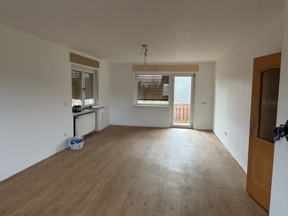 Thumbnail-4 Zimmer Wohnung in Schw.-Niedergrenzebach