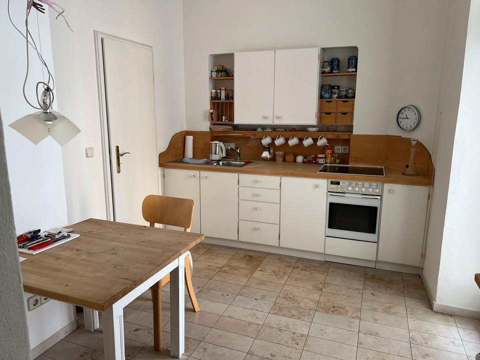 Thumbnail-Möbilierter Stilaltbau am englischen Garten