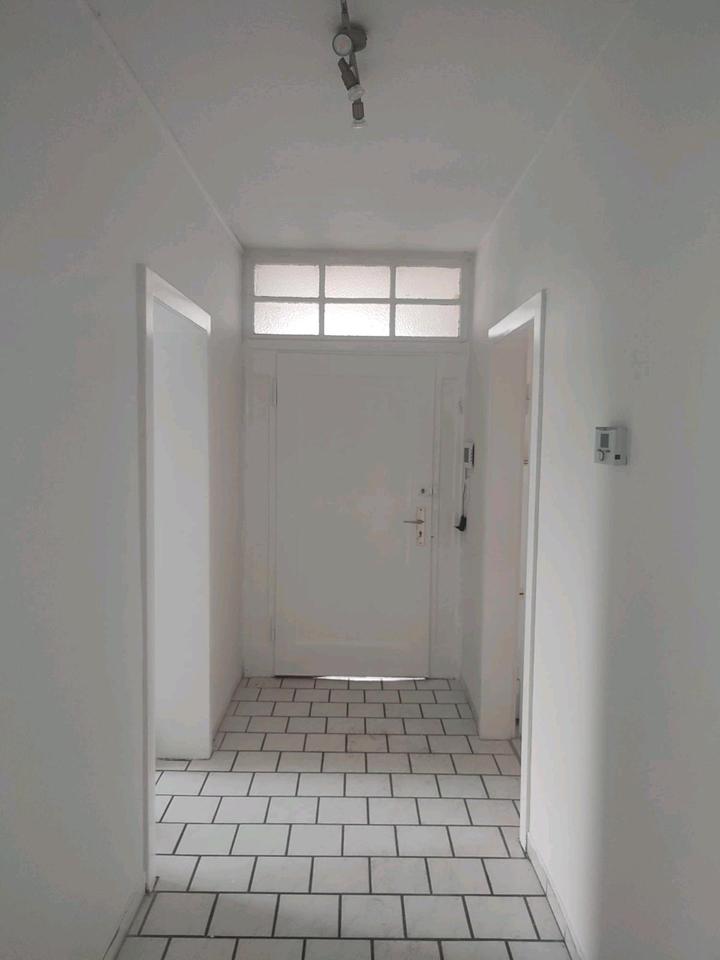 Thumbnail-Möblierte 3-Zimmer-Wohnung mit Küche in Hemmingen