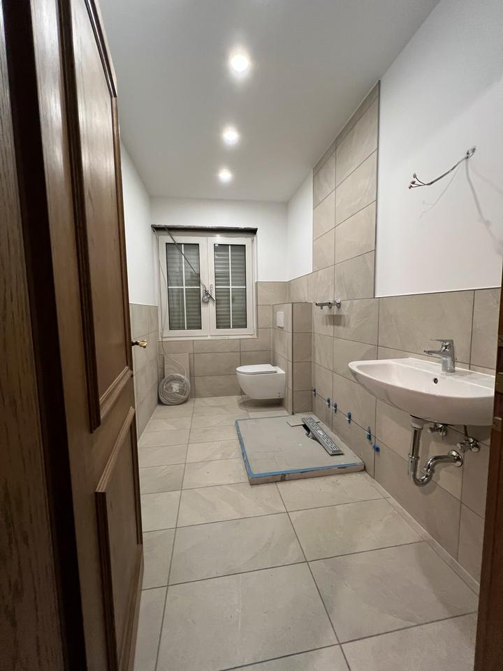 Thumbnail-Doppelhaushälfte Balkon Keller + OG + DG + Spitzboden