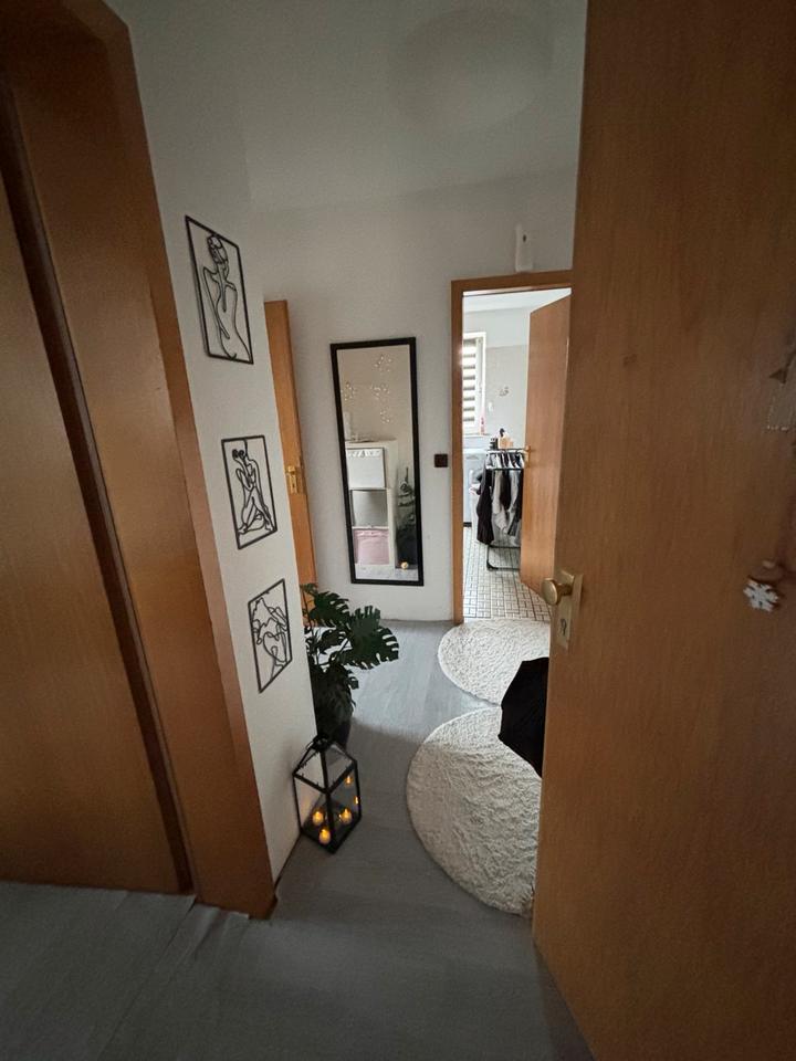 Thumbnail-Schöne 1-Zimmer DG Wohnung