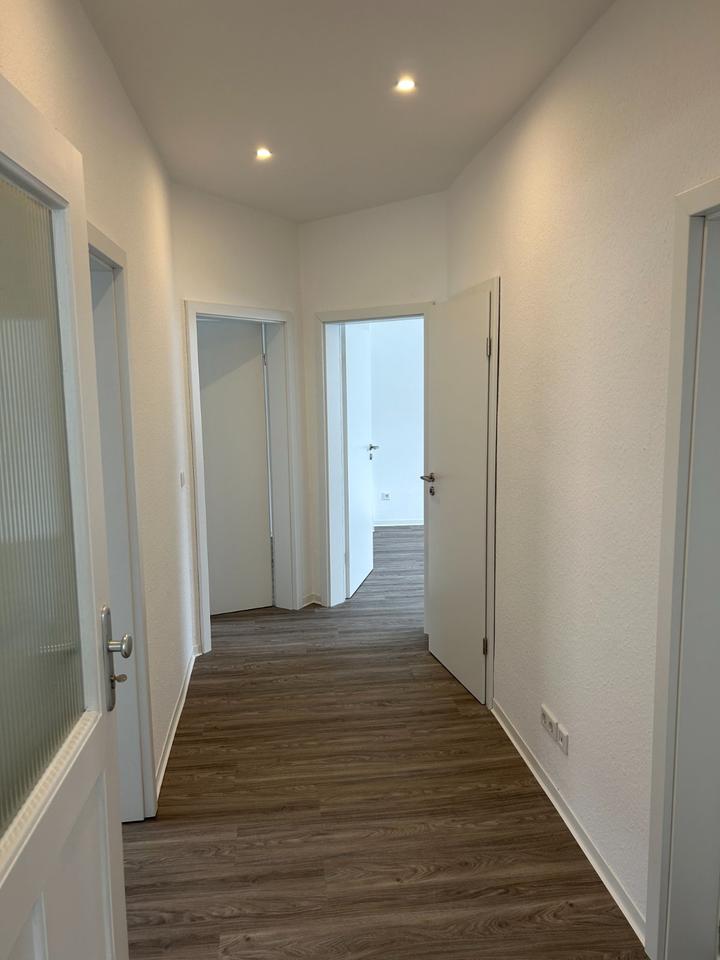 Thumbnail-Erstbezug nach Modernisierung: 3-Zimmer-Whg. im EG–Sonnenhügel