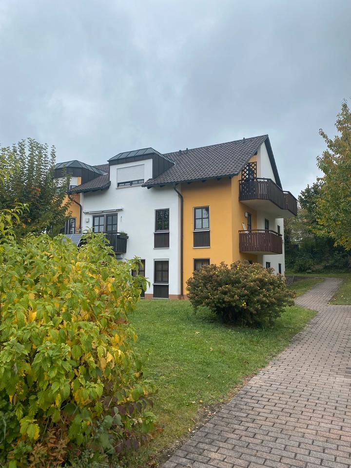 Thumbnail-4-Zimmer Eigentumswohnung in sehr guter Wohnlage sofort frei