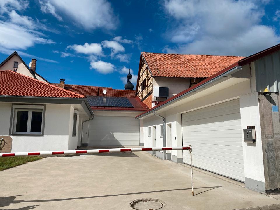 Thumbnail-Einfamilienwohnhaus div. Nebengebäuden - PV - Anlage - Wärmep.