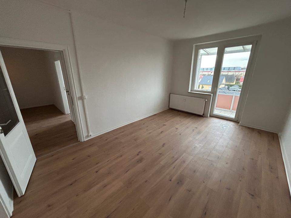 Thumbnail-Frisch renovierte 3-Zimmer-Wohnung mit Balkon!