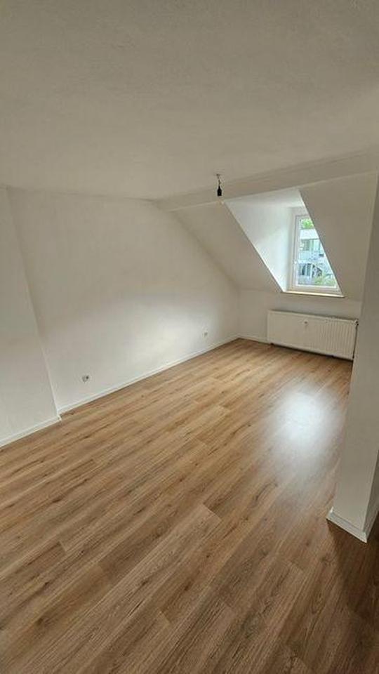 Thumbnail-Sehr schöne Dachgeschosswohnung in Dortmund.