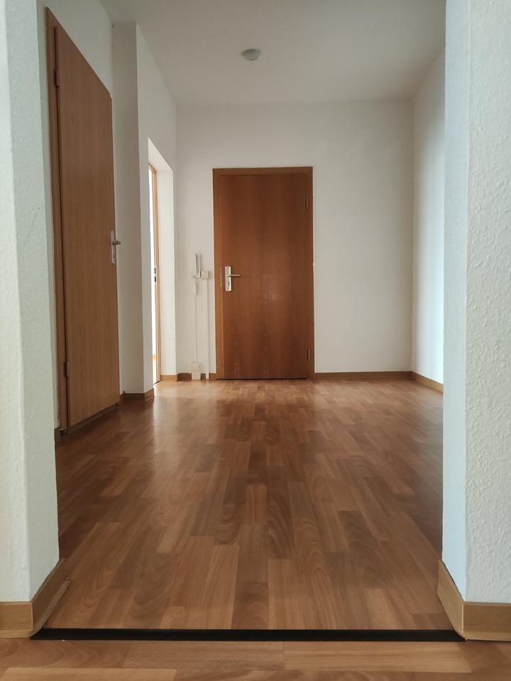 Thumbnail-Geräumige 4-Zimmerwohnung mit Balkon