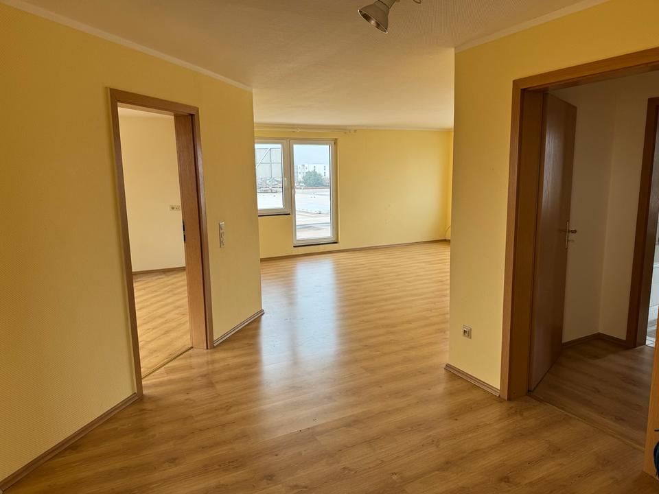 Thumbnail-2,5 Zimmerwohnung in Schwandorf (perfekte Lage)