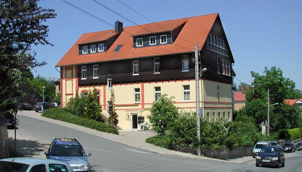 Thumbnail-3-Raum 3-Zimmer Wohnung mit Balkon u gr. EBK, 87m², OG - K02