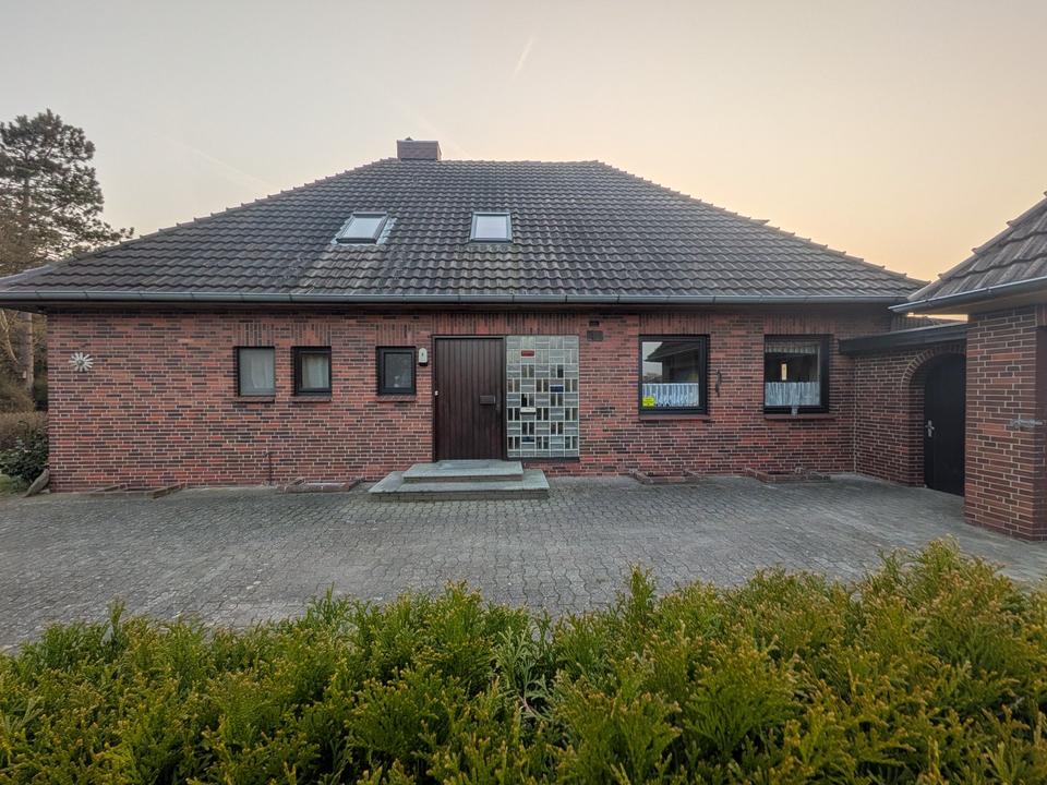 Thumbnail-Einfamilienhaus Sulingen, Zentrumsnah und seltene Feldrandlage