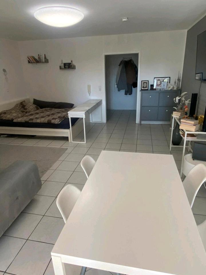Thumbnail-Schöne 1-Zi.-Wohnung mit Loggia u. Aufzug in Schweinfurt