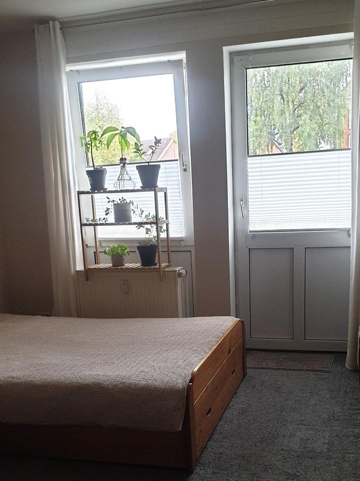 Thumbnail-unmöblierte 1-Raum-EG-Wohnung mit EBK und Terrasse in Lübeck