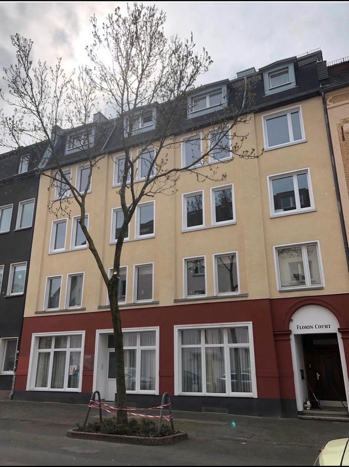 Thumbnail-Praxis Büro Psychotherapeutische Praxis mit Bewegungsraum