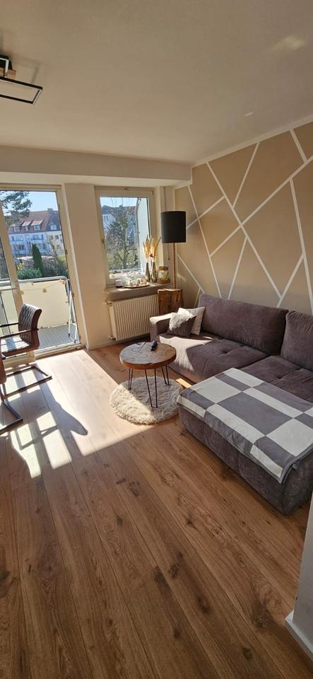 Thumbnail-Wohnung zur Miete - 2 Zi Wohnung+ Küche+Bad+Balkon55qm