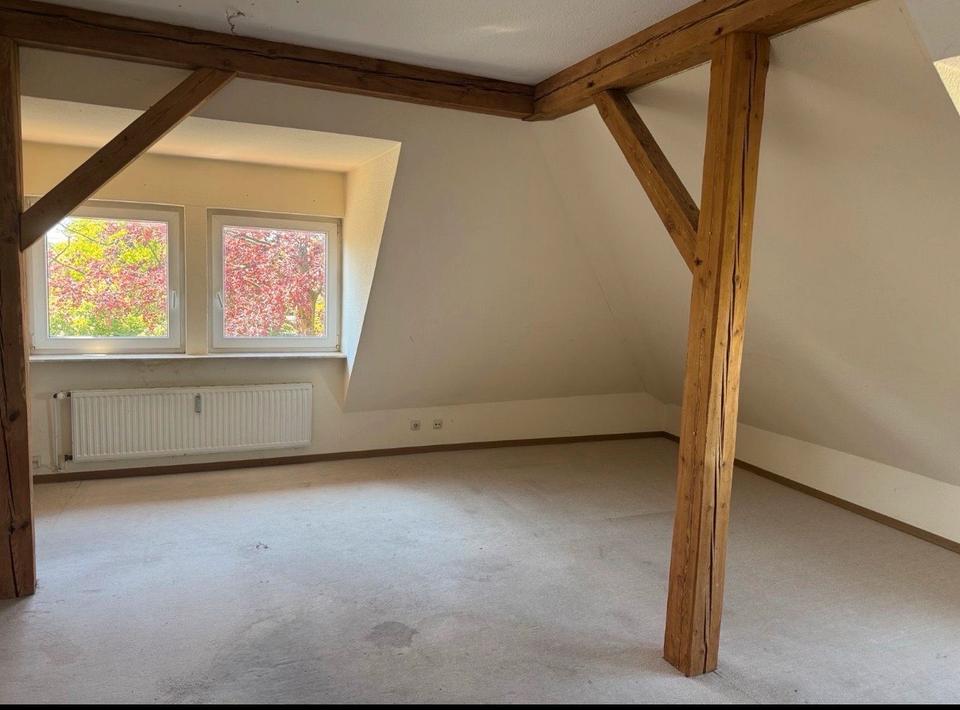 Thumbnail-3 Zimmer Dachgeschosswohnung im 3 Parteien Haus