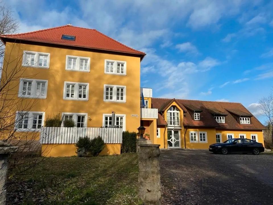 Thumbnail-Große, schöne und ebenerdige Wohnung zu vermieten