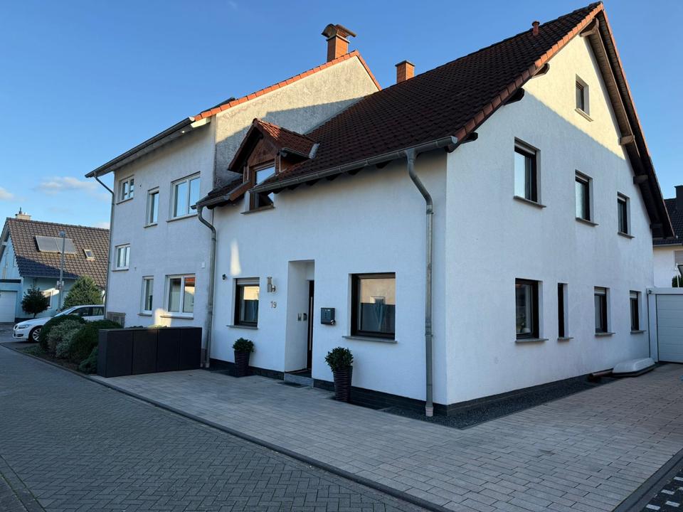 Thumbnail-Charme trifft Effizienz: mit Wärmepumpe, Solaranlage