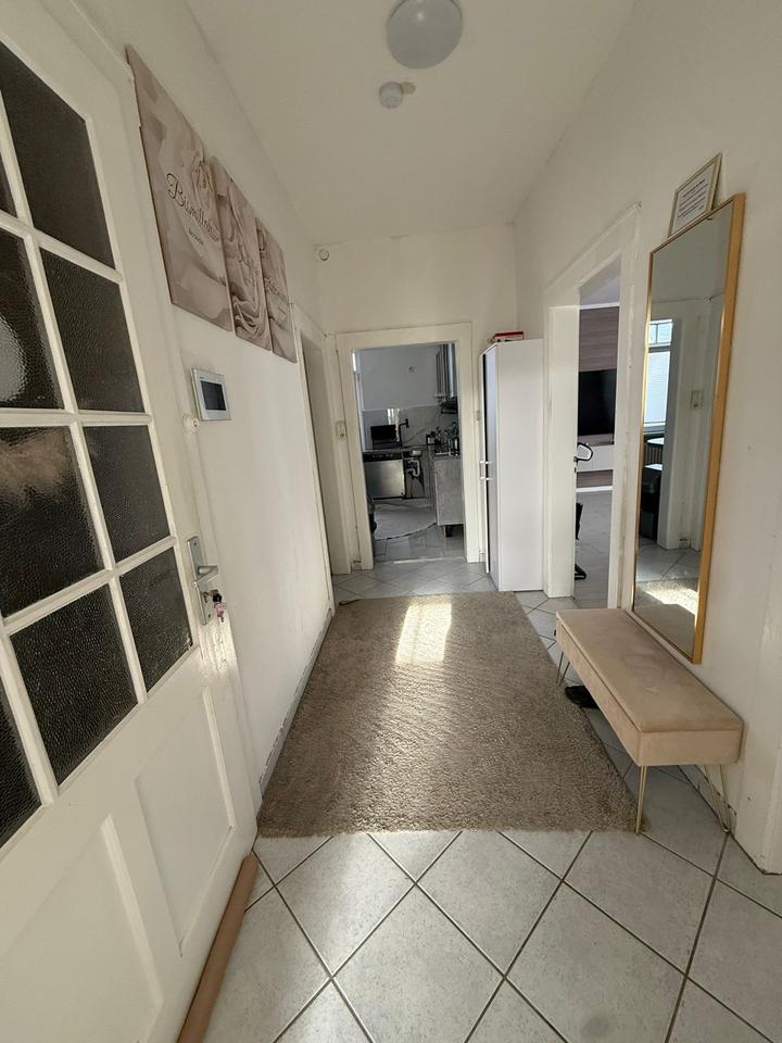 Thumbnail-3 Zimmer Wohnung mit Garage bei Bedarf zu vermieten