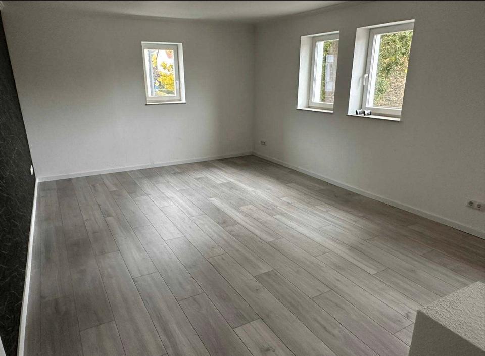 Thumbnail-Charmante Doppelhaushälfte Bad Camberg Würges ca. 65 qm 2,5 ZKB