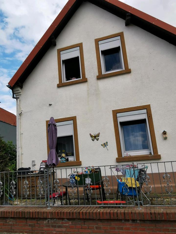 Thumbnail-Zwei Einfamilienhäuser mit großem Grundstück