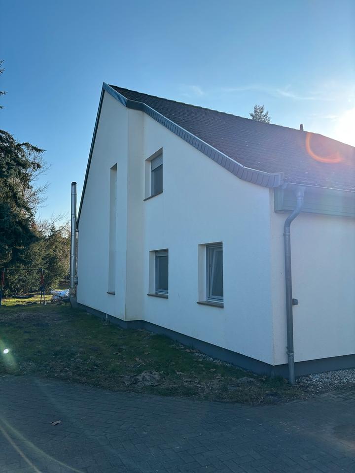 Thumbnail-Großes Familienfreundliches Grundstück mit 2 Häusern zu verkaufen